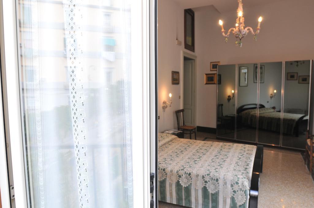 La Concordia Bed & Breakfast Νάπολη Δωμάτιο φωτογραφία